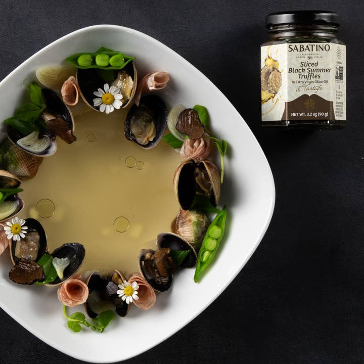 Sabatino Truffles - Wholesale Dried/Dehydrated Vegetables - Sliced Black Summer Truffles in Extra Virgin Olive Oil