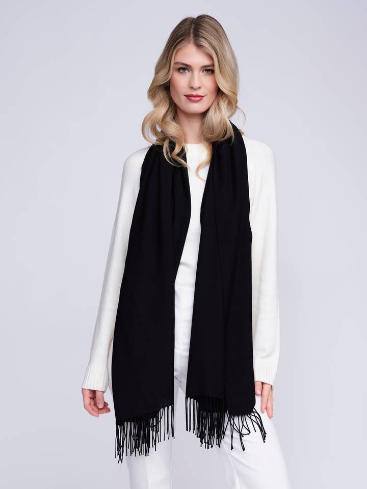 Pia Pashmina - Schwarz für den Großhandel von Pia Rossini Ltd