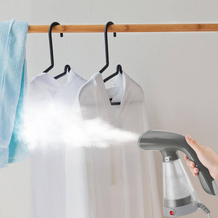 True & Tidy - Wholesale Steamer - Tidy Steam Hand Held Steamer5