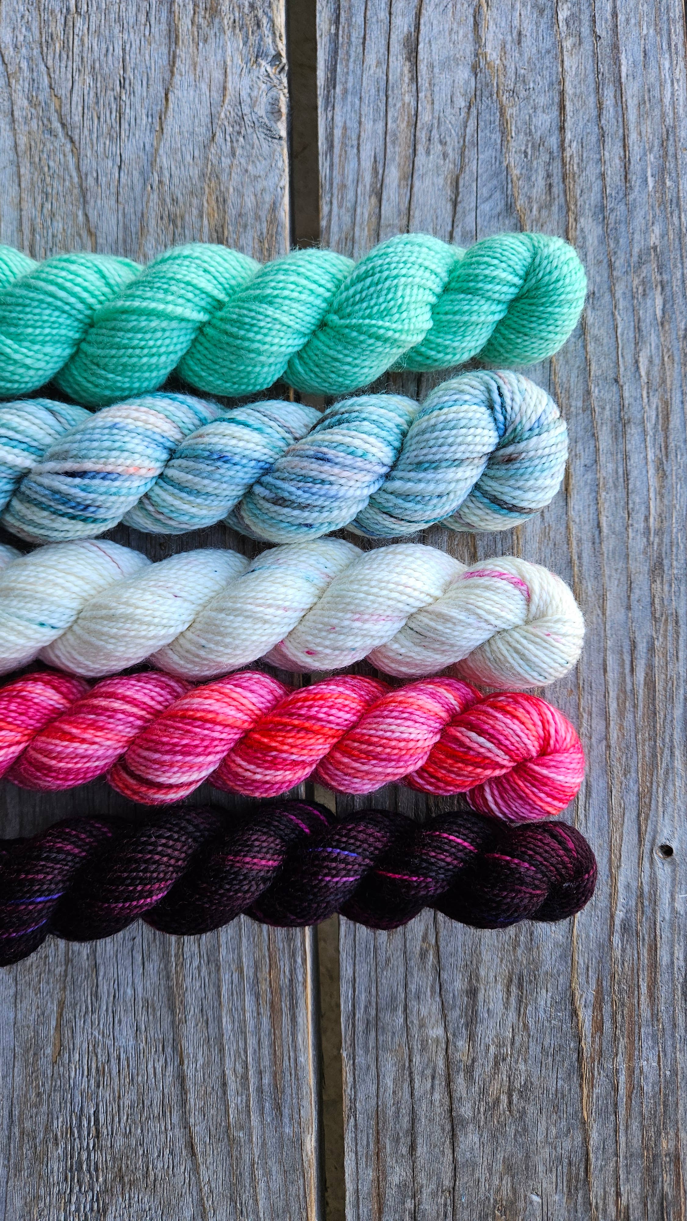 Koigu Wool Designs – wholesale Yarn – Holiday Paint Cans7