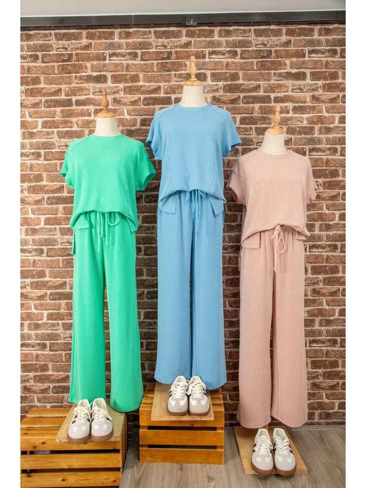LA Society - Wholesale Lounge Set - Women's - Cable Knit Short Sleeve T Shirt and Wide Leg Pants Set9