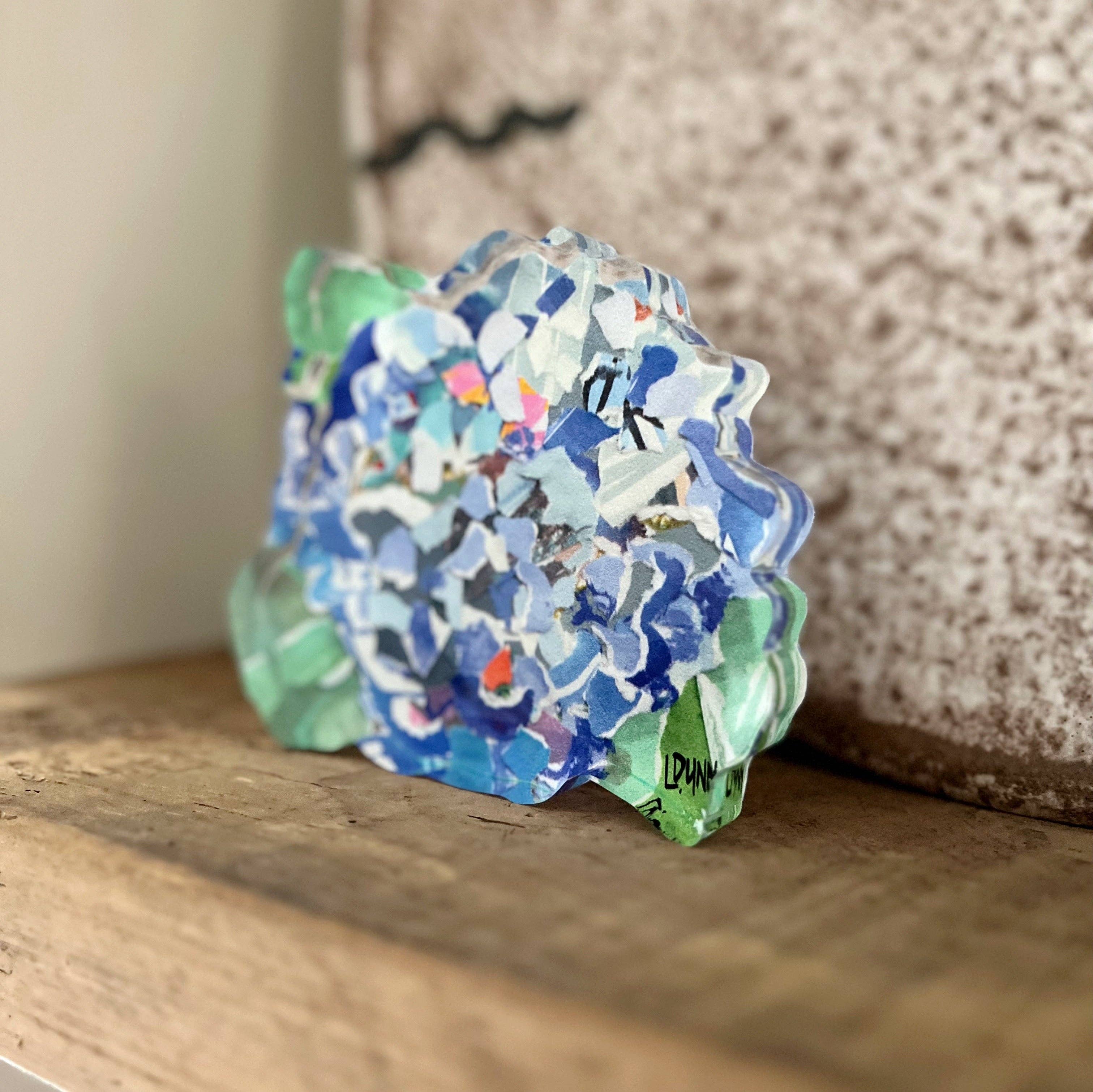 Lauren Dunn - Wholesale Decorative Tabletop Object - Full Bloom Hydrangea Bold Bloom Acrylic2