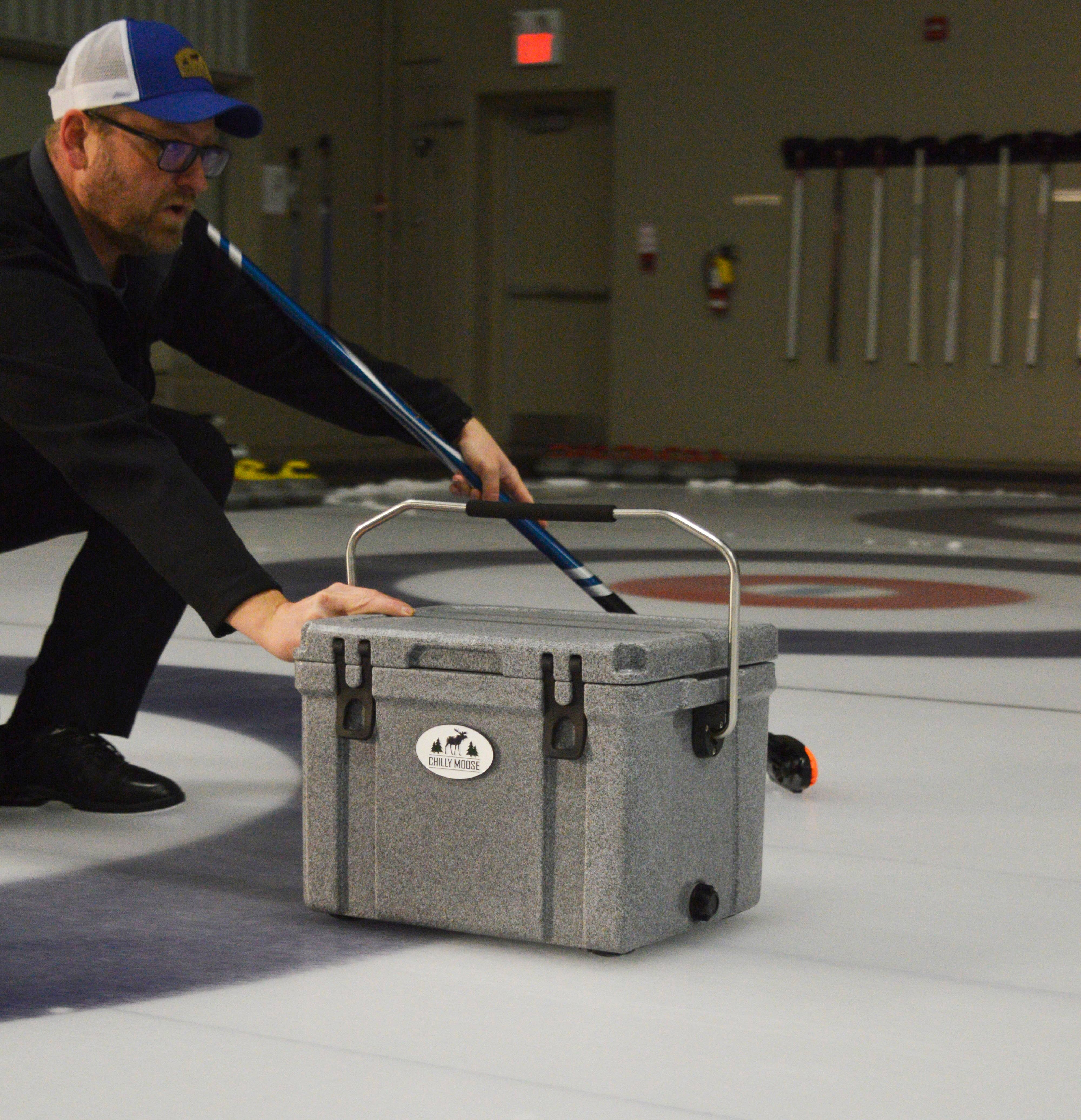 Chilly Moose - Wholesale Cooler/Cooler Bag - 25L Chilly Ice Box Cooler17