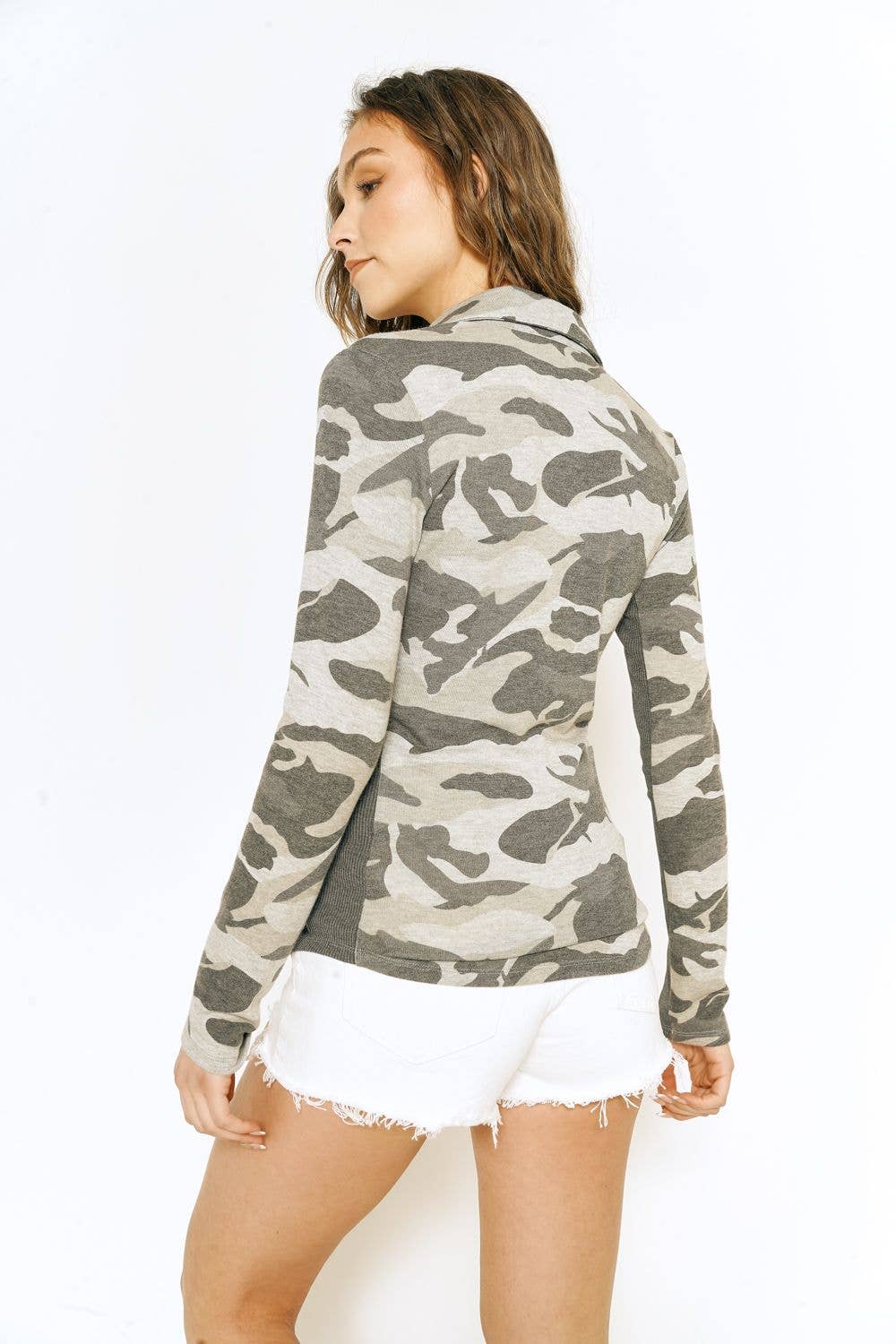 Mystree - Wholesale Button Down Shirt - Women's - 20152 Camo Print Shirt7