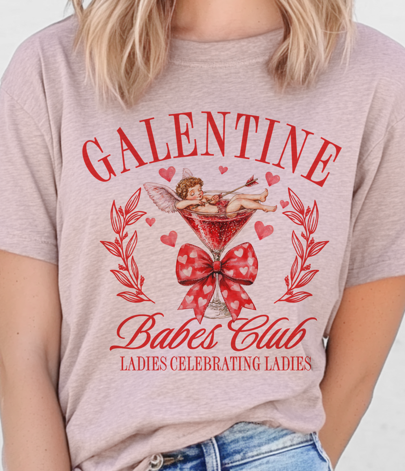 Par.tees by Party On! - Vendita all'ingrosso Maglietta stampata - Donna - Maglietta grafica amore Cupido di San Valentino del club delle ragazze Galentine3
