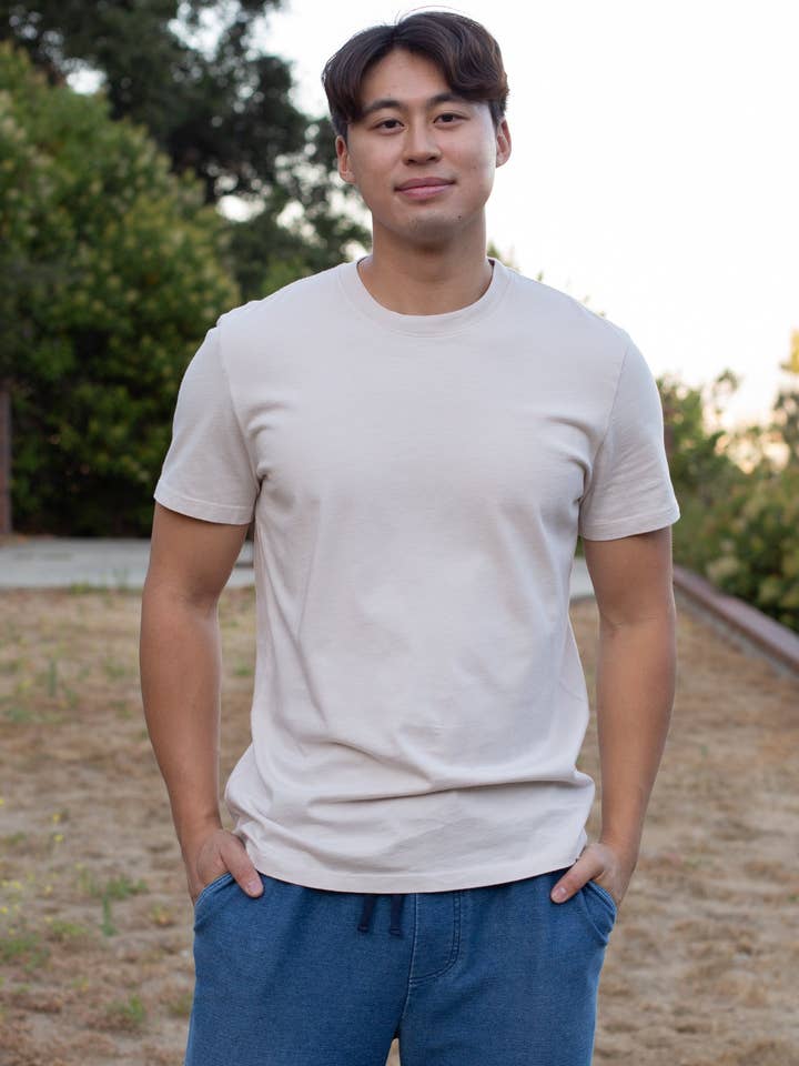 glee + co - Wholesale T-Shirt - Men's - Organic Basic Tee