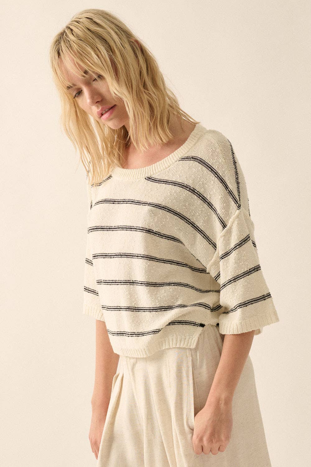 Promesa USA – Pulôver - Mulher por atacado – Suéter solto de malha listrada com decote em barco manga 3/422