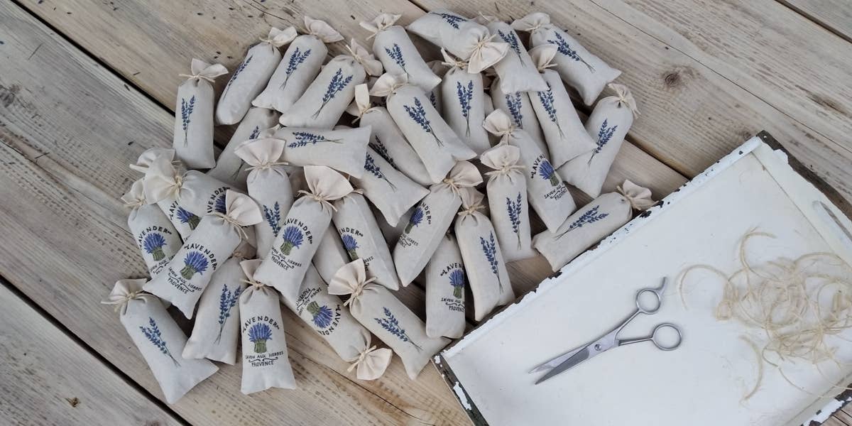 DECORER - Wholesale Sachet - 3 Lavender organic sachets with a beautiful fragrance2