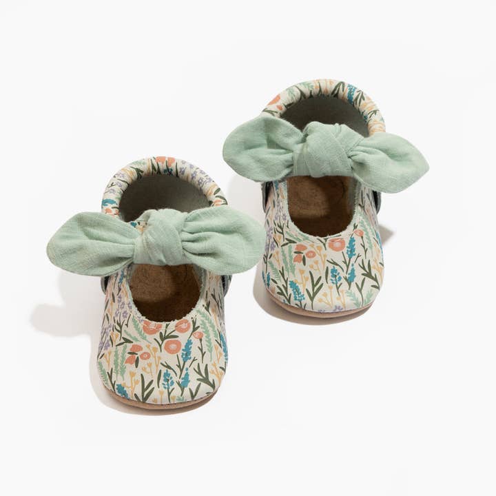 Mauerblümchen Geknotete Schleifen-Mokassin für den Großhandel von Freshly Picked