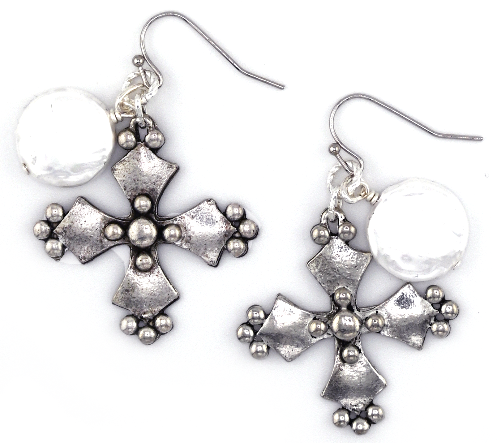 Julio Designs – Großhandel Ohrhänger – Opulenz-Münze-Perlenohrring1