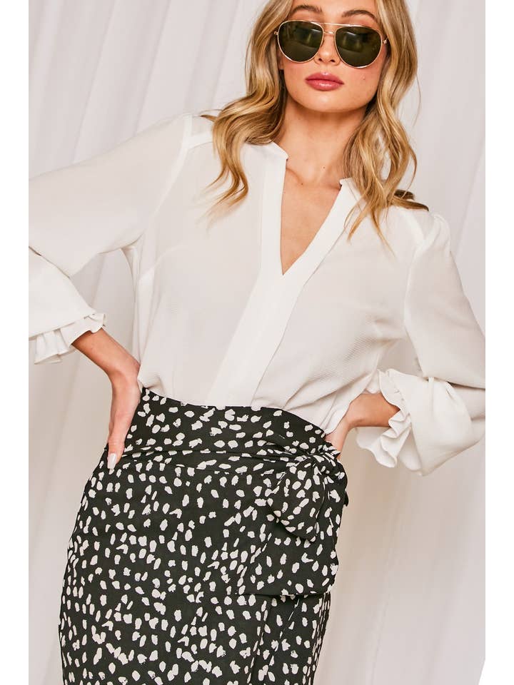 Vine & Love - Vente Chemisier – femme - Blouse smockée à encolure Henley et manches ballon VT31377D1