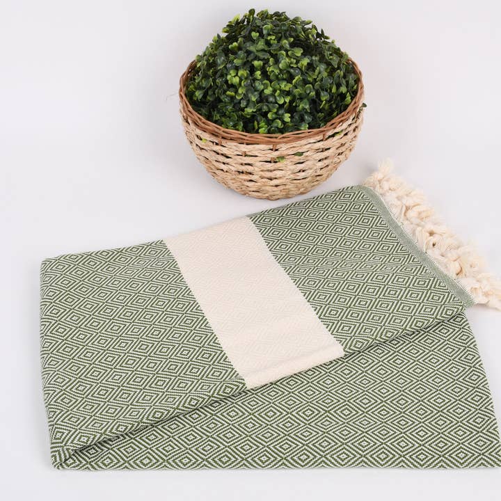 Organic Turkish Towels - Wholesale Bath Towel - Wedding Favors for Guests, Elegant Bridesmaid Gifts4