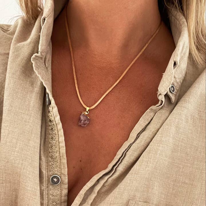 Strawberry Quartz halskæde til kærlighed og glæde for engroshandel hos Tuuli Stones