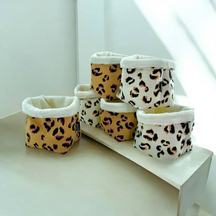 Basket M, "Savannah" for wholesale by Emmanuel Création