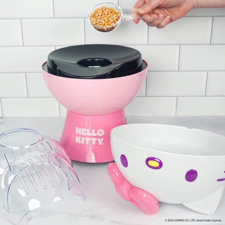Uncanny Brands - Vente Appareils électroménagers - Machine à pop-corn Hello Kitty d'Uncanny Brands3