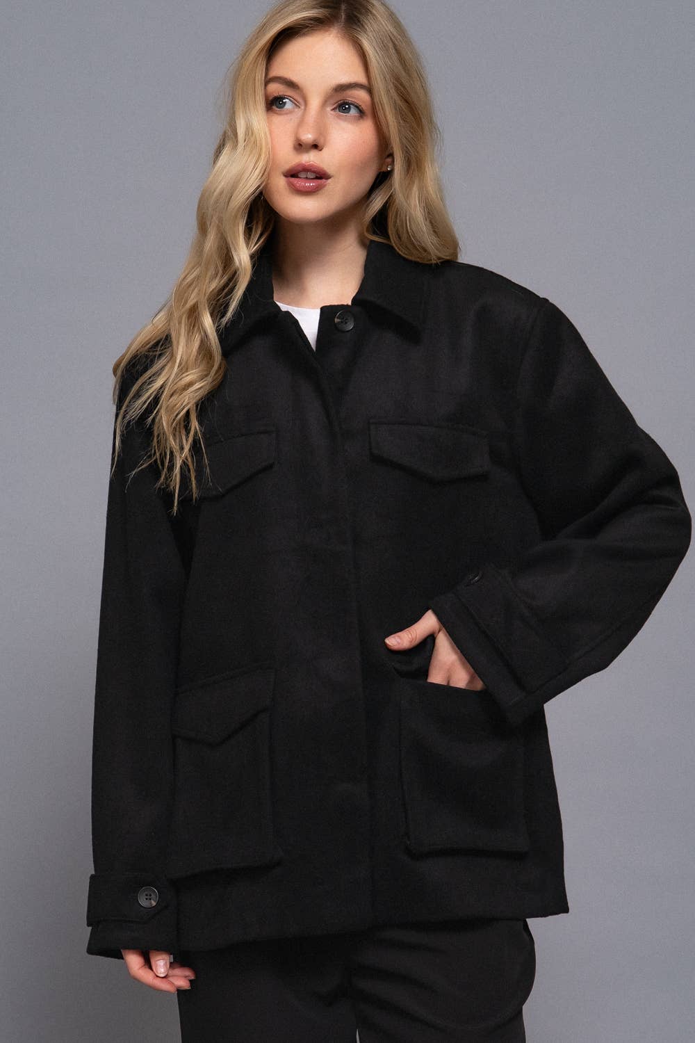 Active Basic | Active USA - Vente Manteau – femme - Manteau en feutre doux à manches longues avec boutons dissimulés à l'avant et rabat6