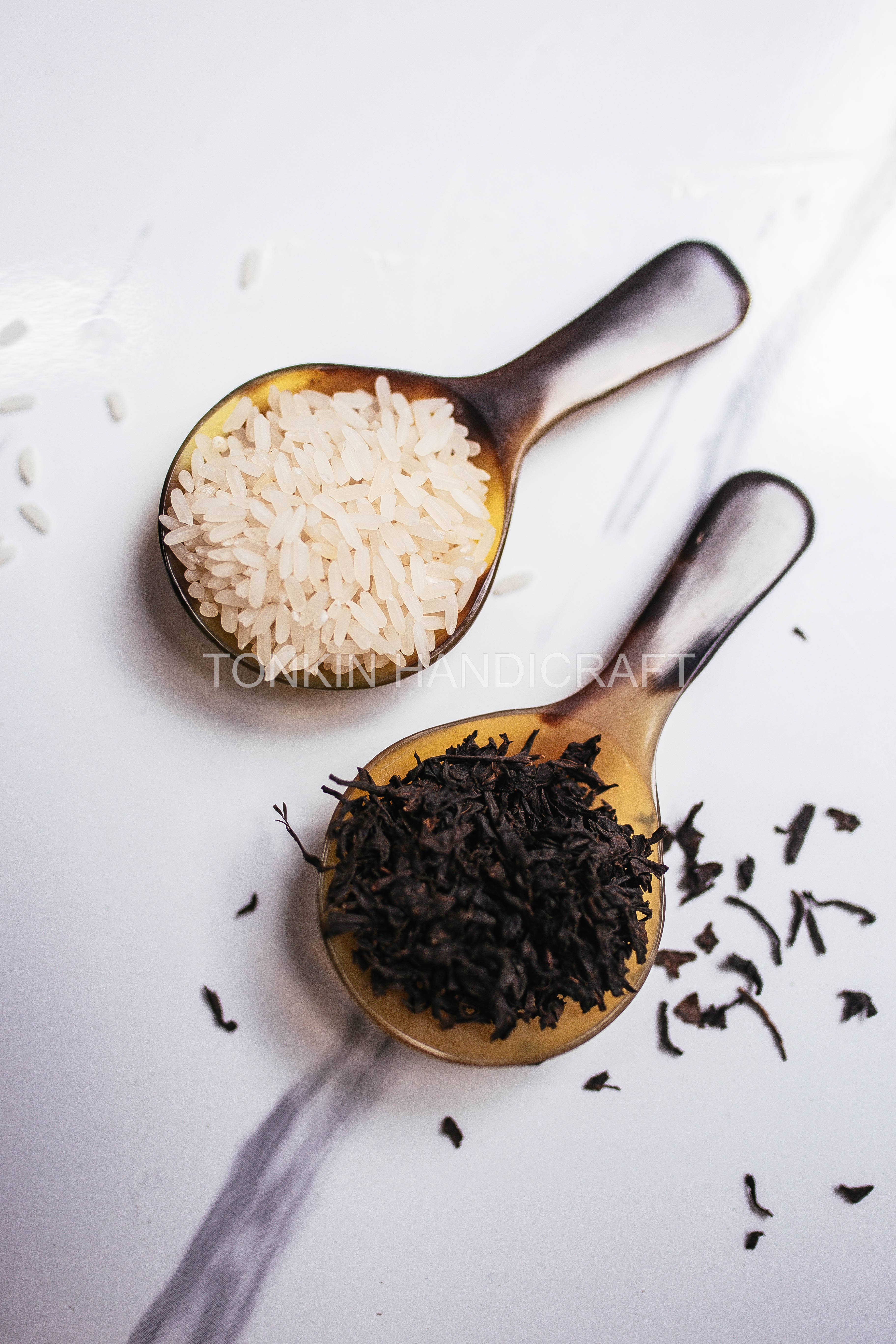 Tonkin Handicraft - Vendita all'ingrosso Cucchiai da cucina - Cucchiaio in Corno di Bufalo S195