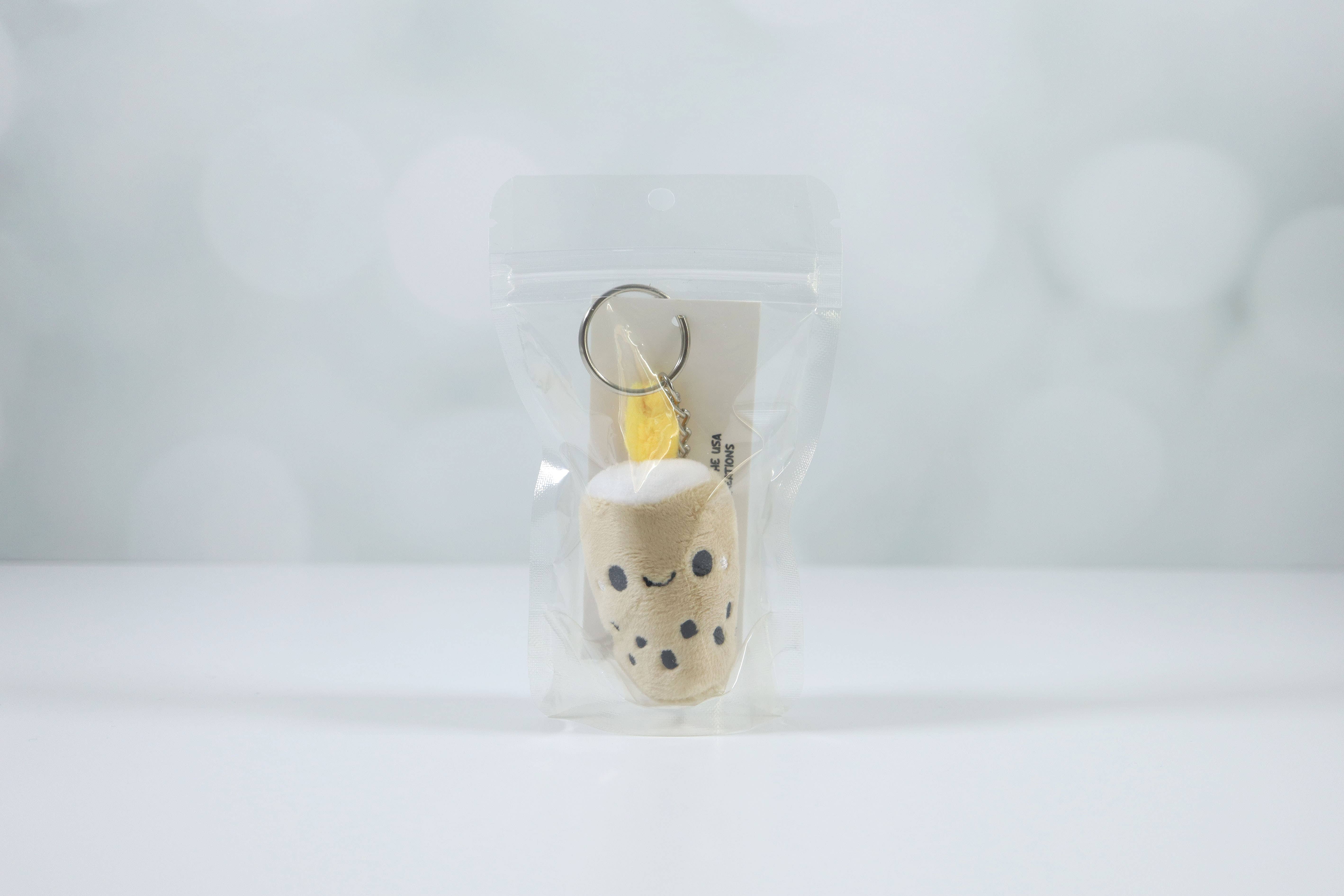 Emii Creations – Großhandel Schlüsselanhänger – Unisex – Winziger Boba-Tee-Plüsch-Schlüssel- und Taschenanhänger1