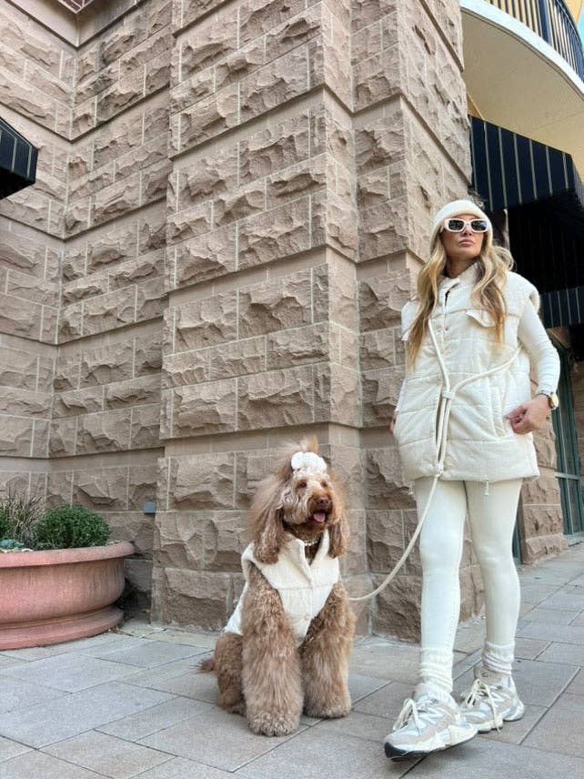 GIGI’S USA – wholesale Outerwear Vest - Women’s – Comfort Teddy Creamy Cloud Women’s Vest2