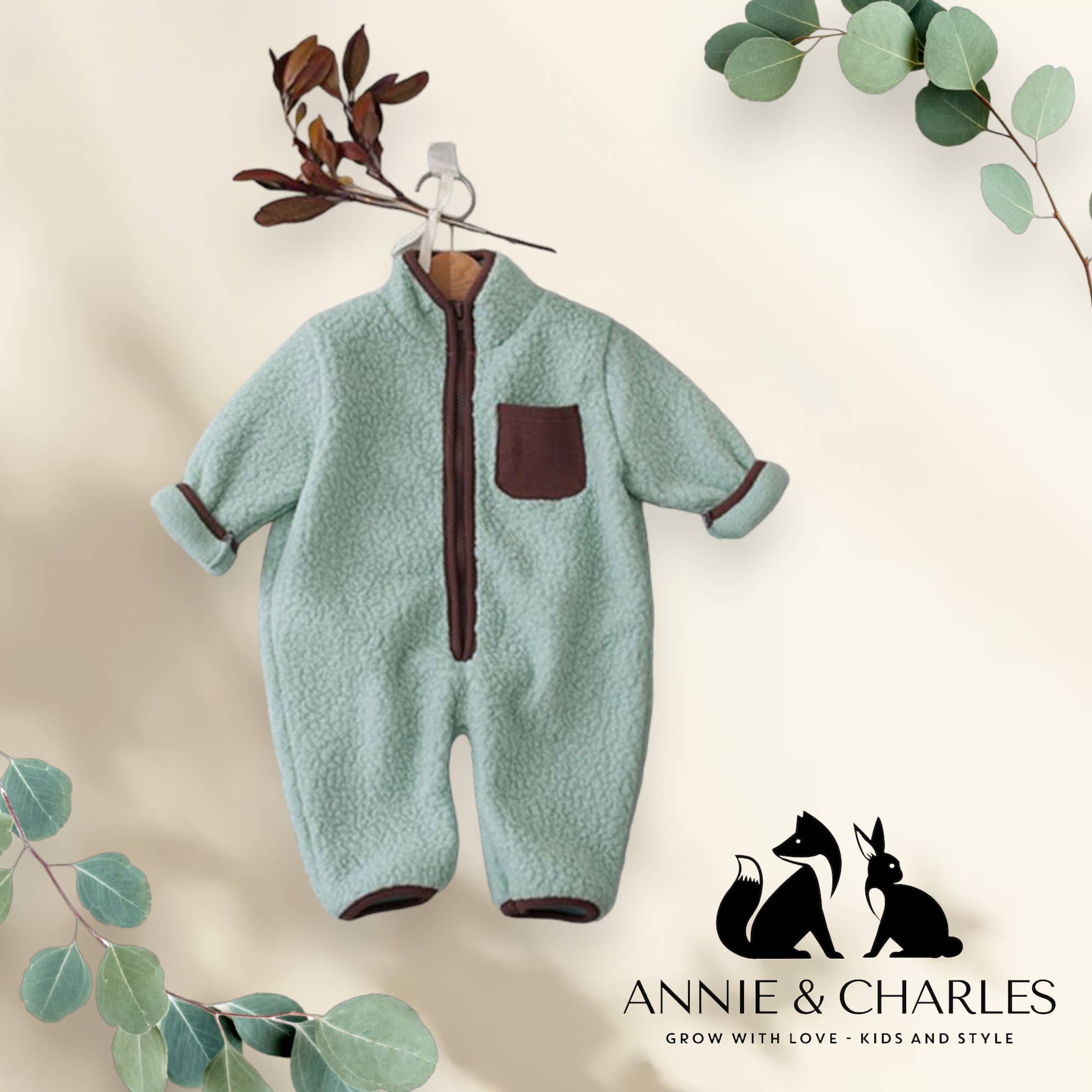 Annie & Charles – wholesale Jumpsuit – Baby – Annie & Charles® fleece suit1