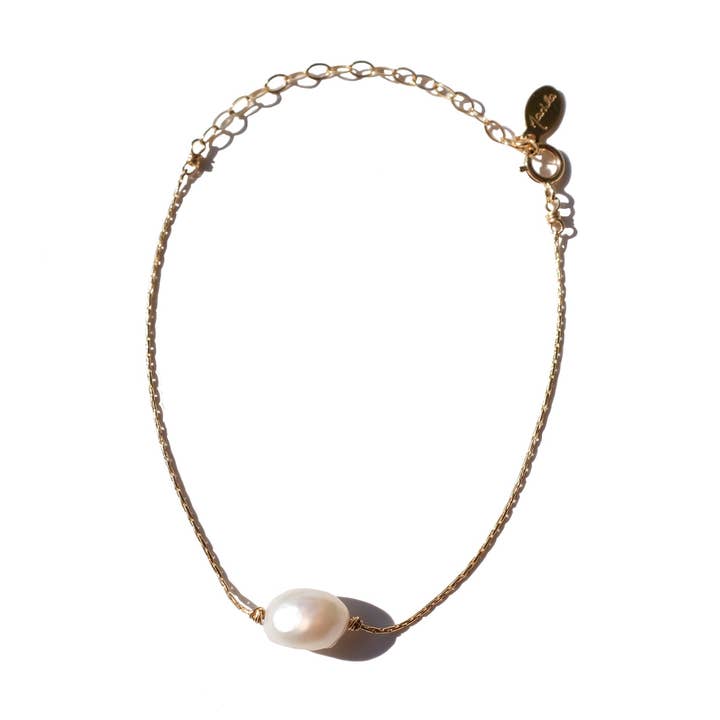 Marida Jewelry - Wholesale Charm/Dangle Bracelet - Itty Bitty Bracelet- Pearl0