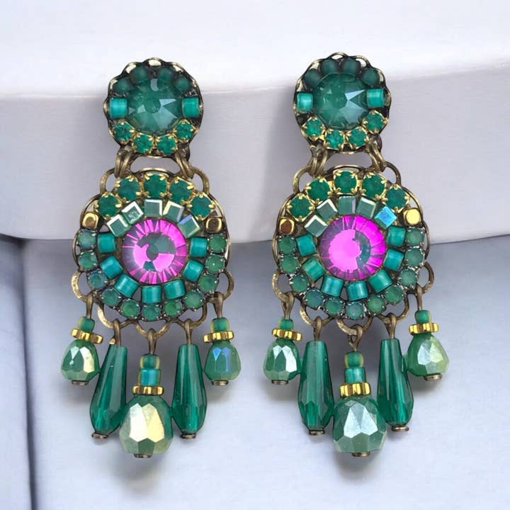 melizijewelry - Wholesale Dangle Earrings - GREEN Crystal Earrings Lila2