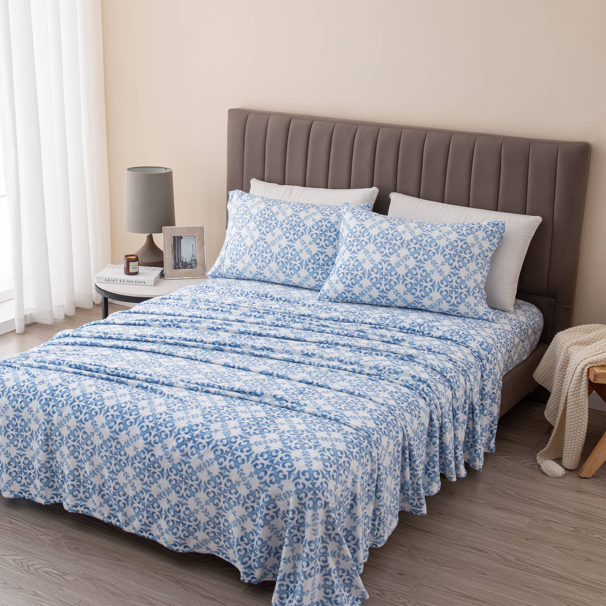 BH Collective - Wholesale Sheet Set - Velvet Plush Sheets - Printed - Velvet Luxe Collection100