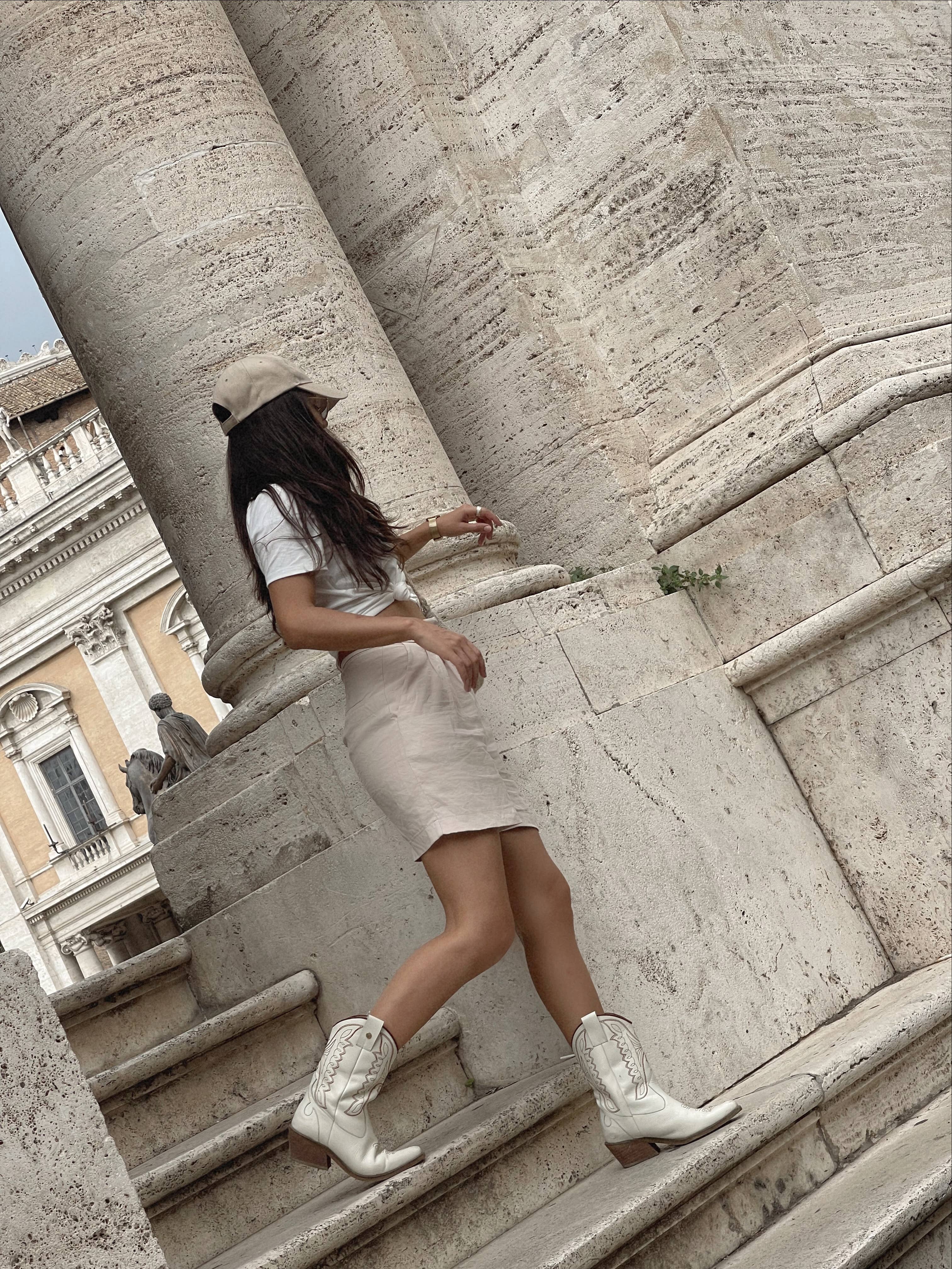 marfil Bota vaquera occidental imparable de cuero marfil para mujer de venta al por mayor en Faire9