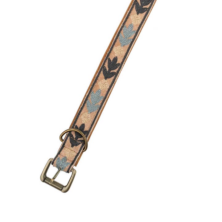 Indaba Trading - Wholesale Pet Collar - Dog - Casper Embroidered Dog Collar M