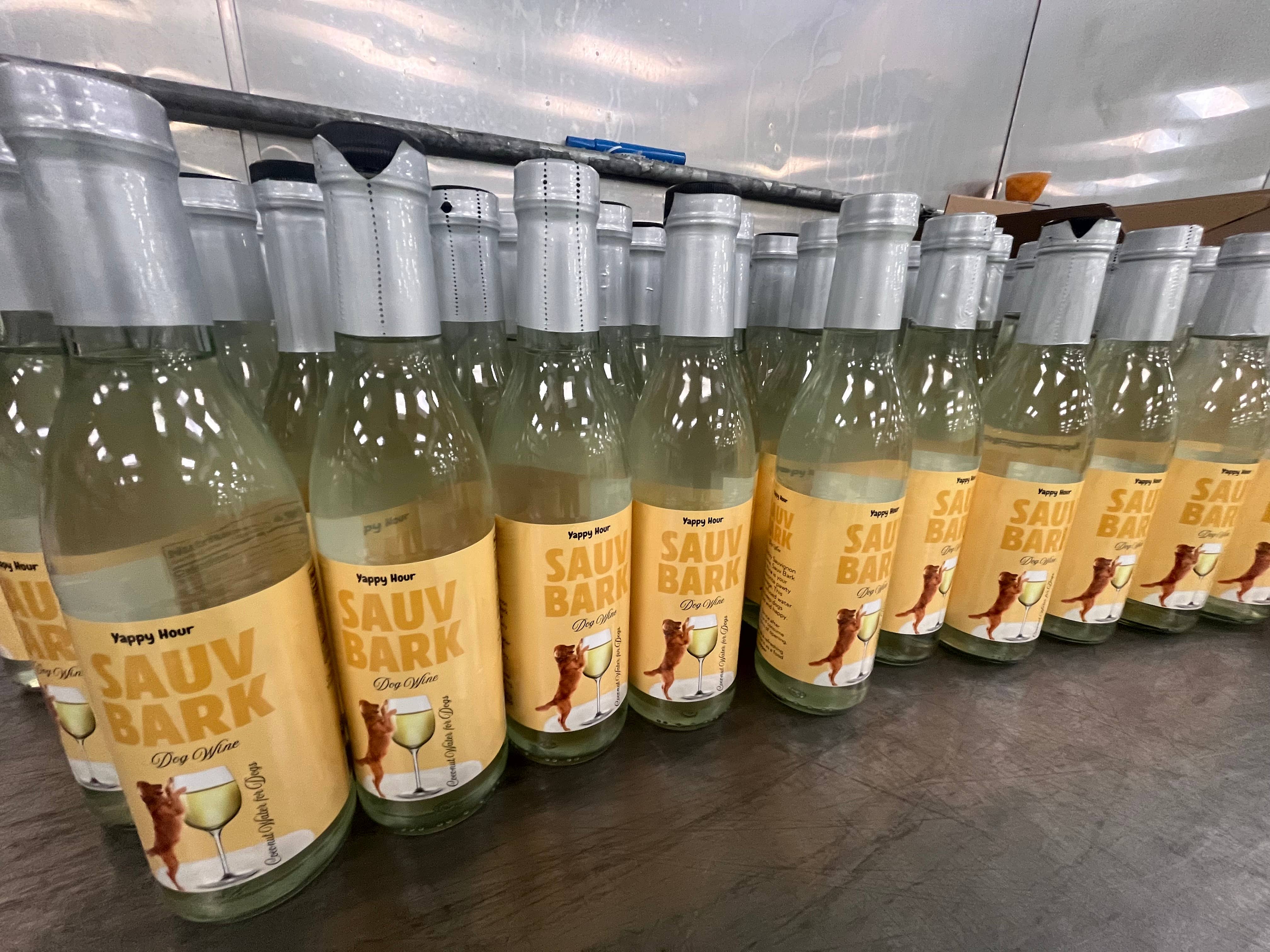 Yappy Hour - Wholesale Pet Treats - Dog - Sauv Bark Dog Wine | 6ct | Coconut Water2