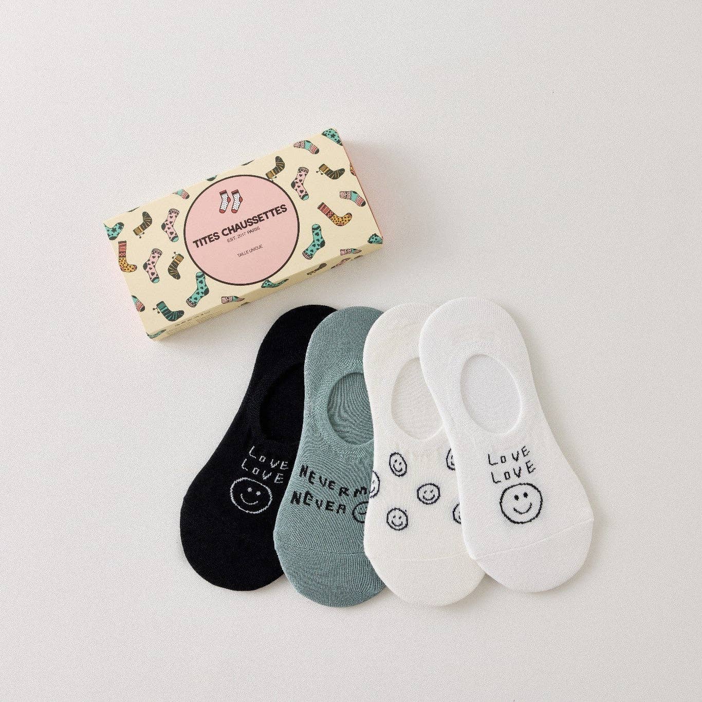 multicoloured Pack of 4 Invisible Smiley Socks for Women I 35-41 for wholesale on Faire