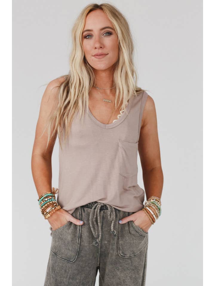 Three Bird Nest - Vente Débardeur – femme - Débardeur Shelli à encolure dégagée - Dark Moka7