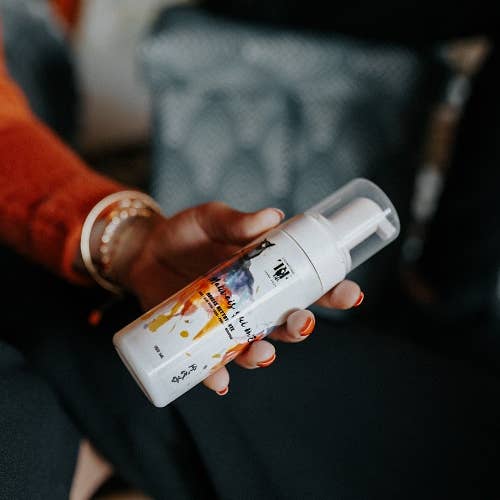 Terre Fauve - Wholesale Facial Cleanser - Moisturizing and anti-oxidant facial cleansing foam2