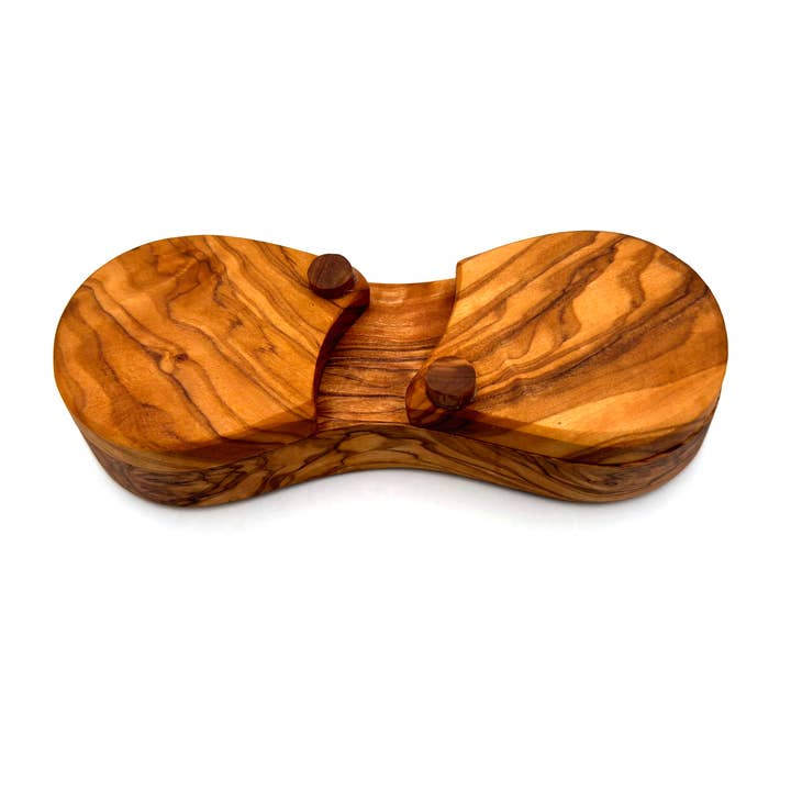 medina mood – wholesale Food storage container – Spice jar with 2 compartments handmade from olive wood 3