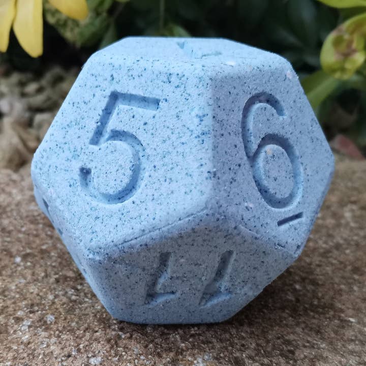 D12 Badbomb | Allt naturligt | Grymhet gratis | Vegan | Geek Gift | Nördig gåva | D och D | D&d | Tärningar | D12 | Rollspel gåva | Bordsskiva Gaming för wholesale av Roller Dirty Soaps