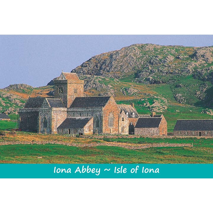 Pequeña postal Iona Abbey para venta al por mayor de Island Blue Publishing