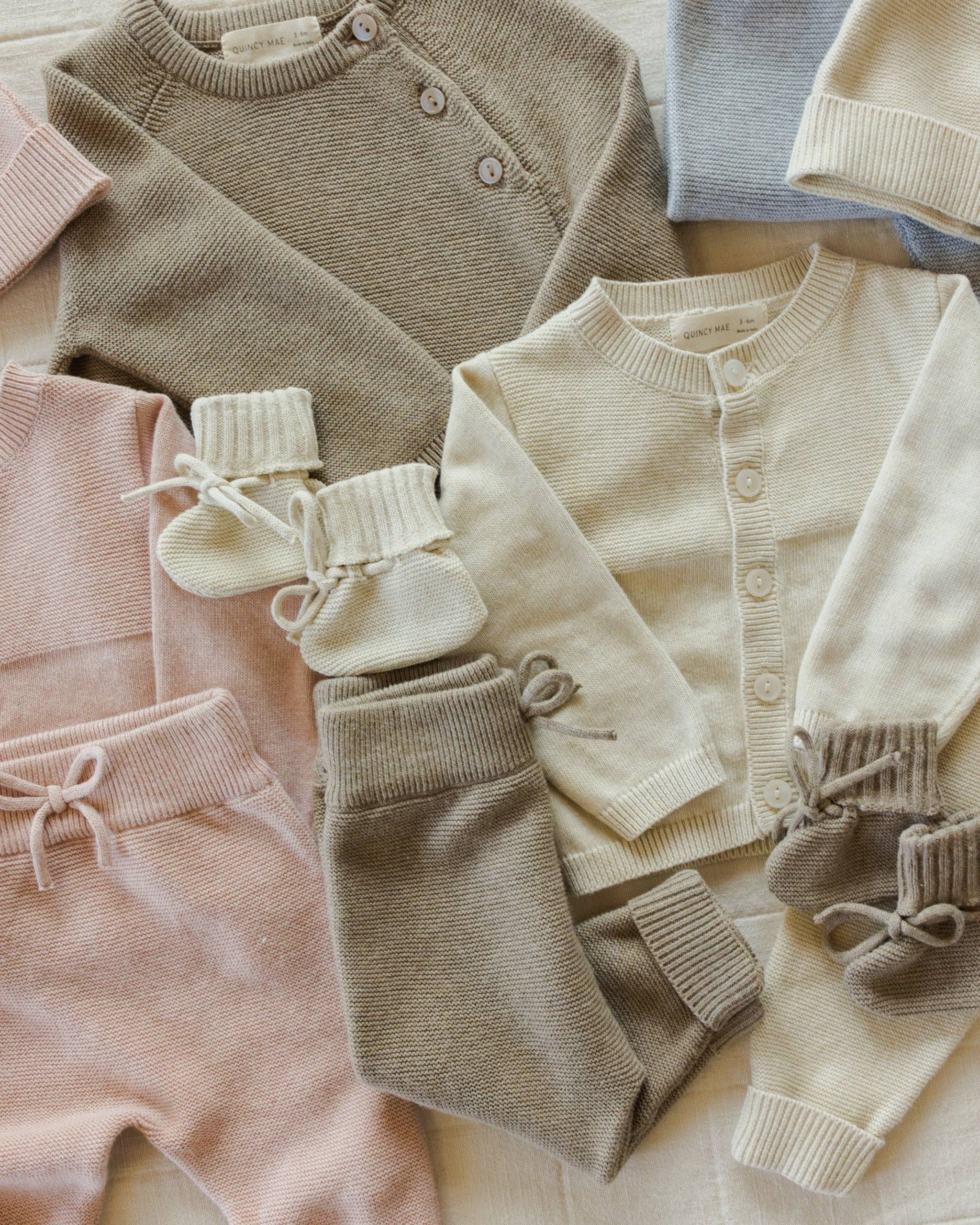 Quincy Mae - Wholesale Booties - Baby - Knit Booties Heathered Natural2