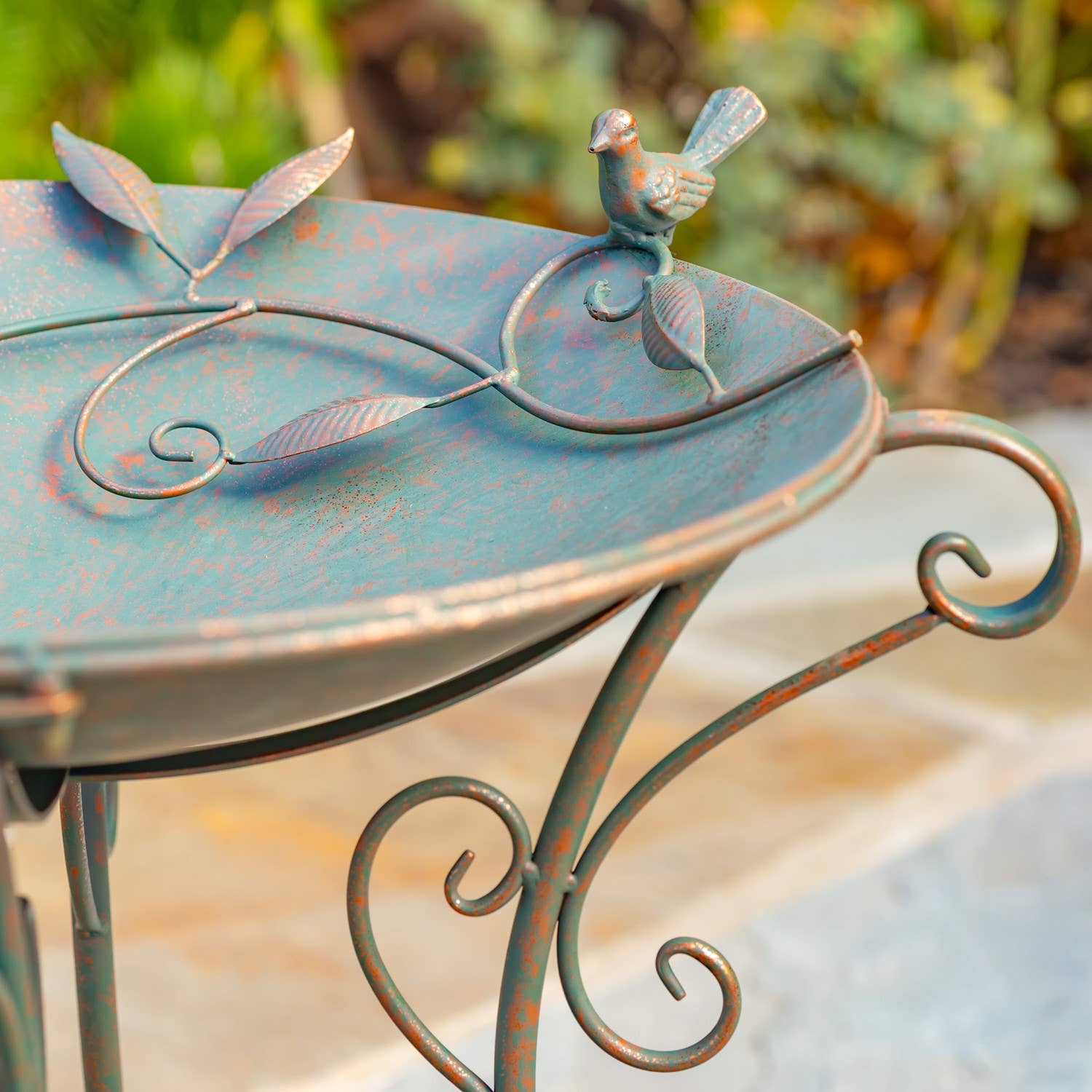 Zaer Ltd. International - Wholesale Bird Bath - “Rome 1945” 23" Tall Iron Birdbath with Porcelain Accent6
