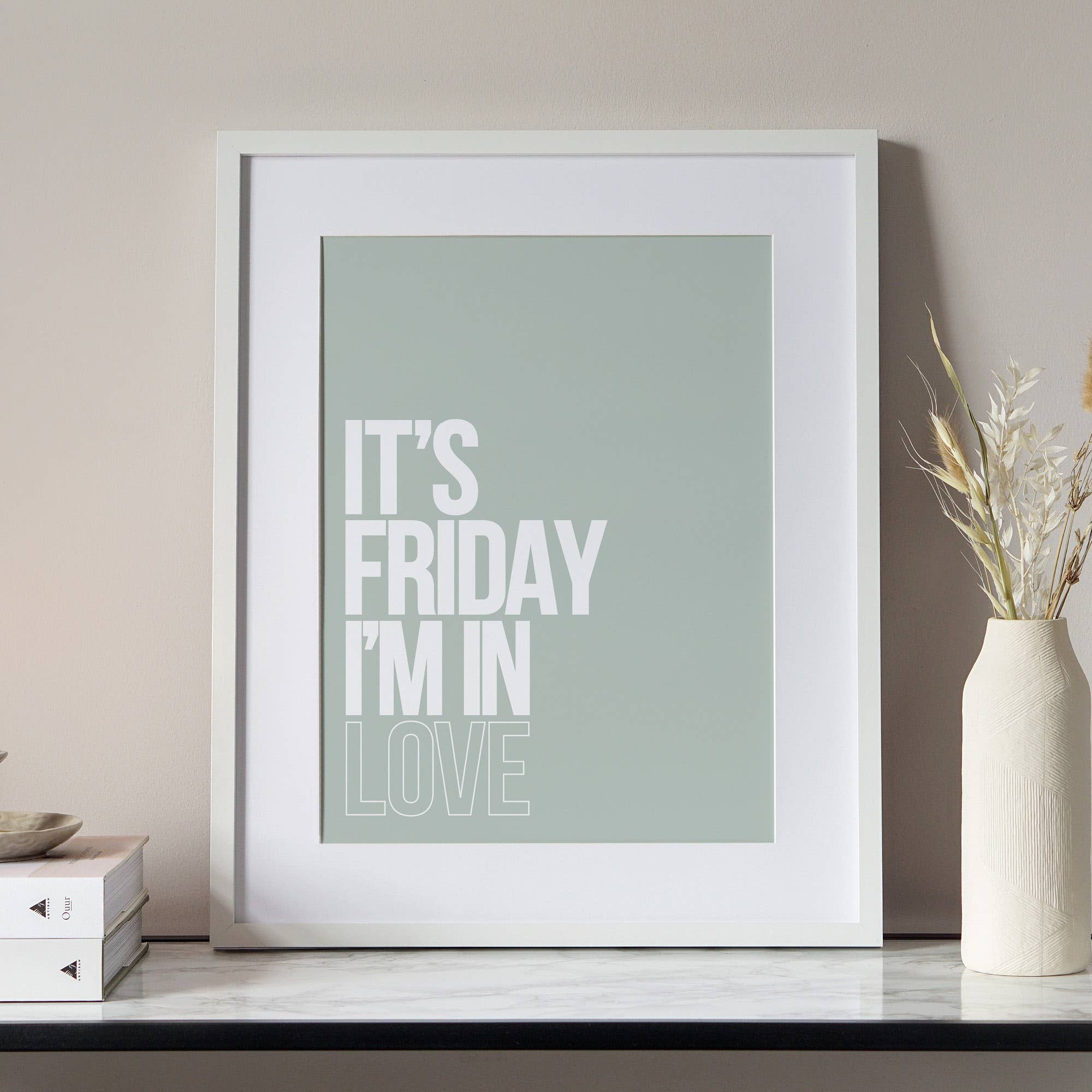 Jennifer Tune - Wholesale Art Print - It's Friday I'm In Love, A4 Print1