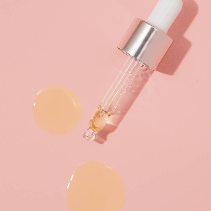 TRUE Skincare - Wholesale Facial Oil - Certified Organic Rehdyrating Rosehip & Rosemary Facial Oil1