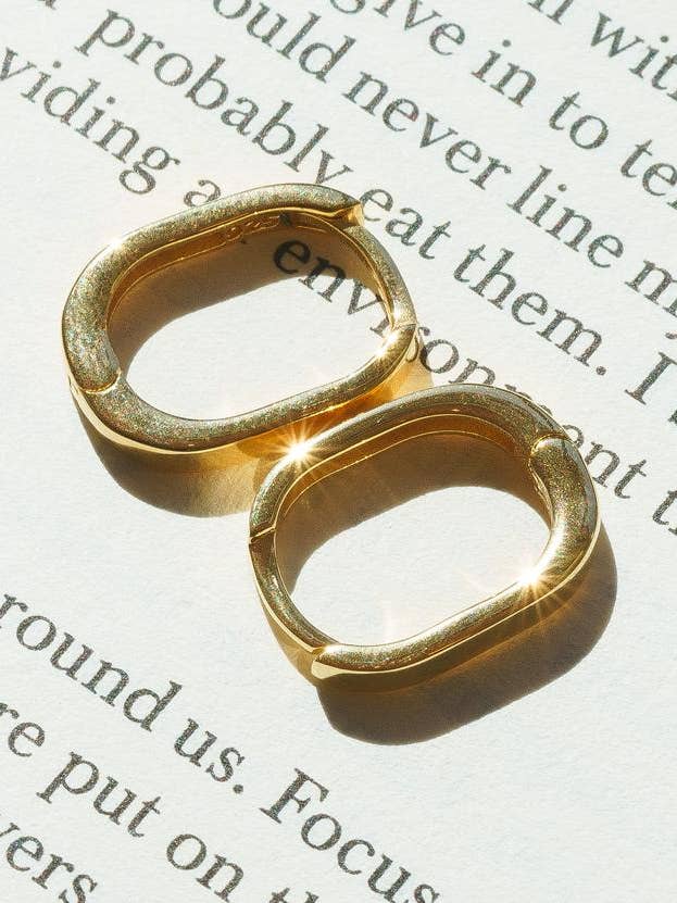 Aros ovalados para venta al por mayor de House of Moda Jewelry