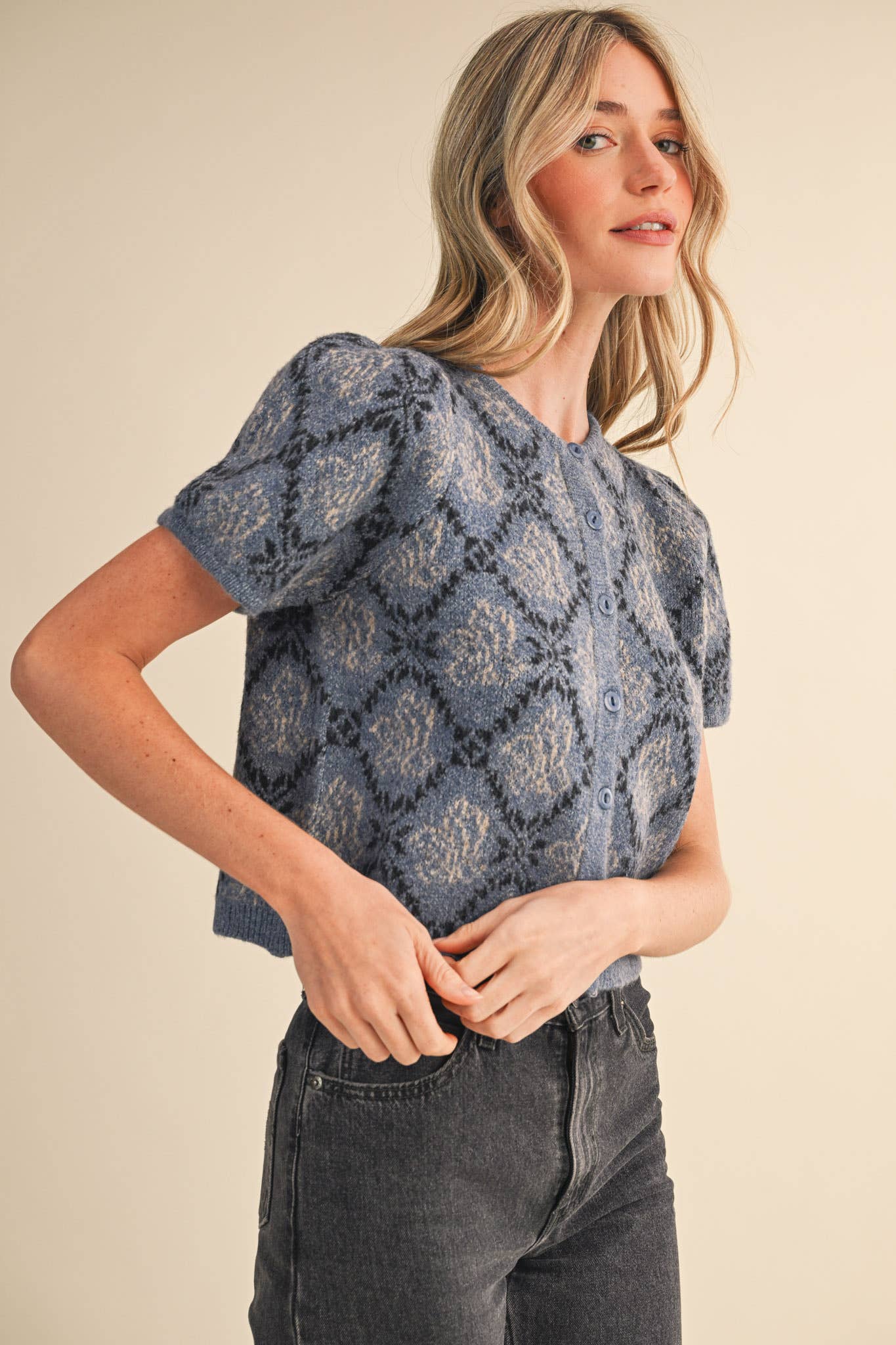 &MERCI - Wholesale Cardigan - Women's - FLORAL SHORT SLEEVE SWEATER CARDIGAN MSW1125810