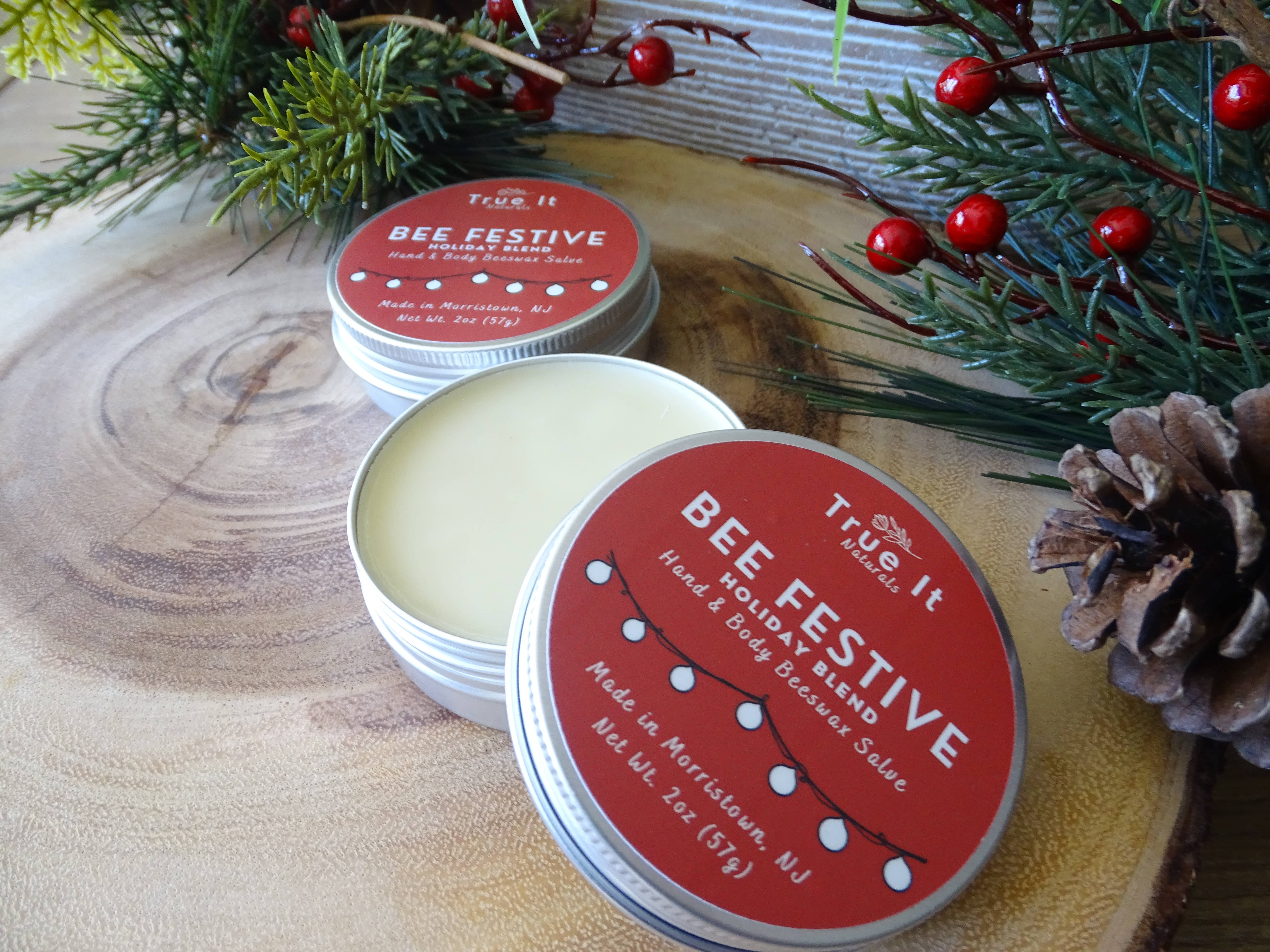 True It Naturals - Vendita all'ingrosso Unguenti/Balsami/Creme curative - Balsamo di Cera d'Api Festivo - BEE FESTIVE | Balsamo per Mani e Corpo9