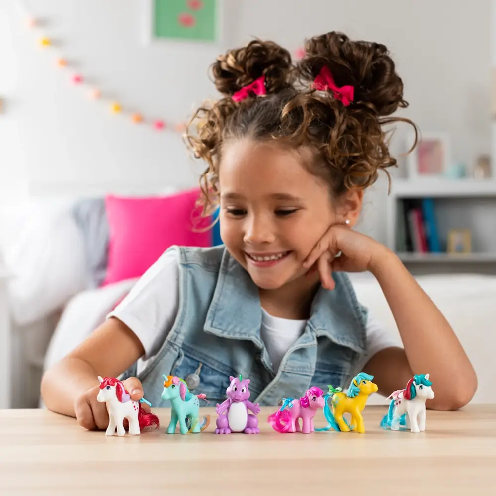 Basic Fun! UK – wholesale Figurine toy – Kids – My Little Pony 40Th Anniversary Blind Figures4