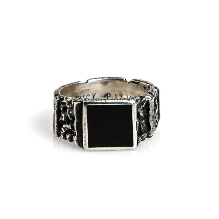 Onyx Bijou Ring för wholesale av Buck Palmer