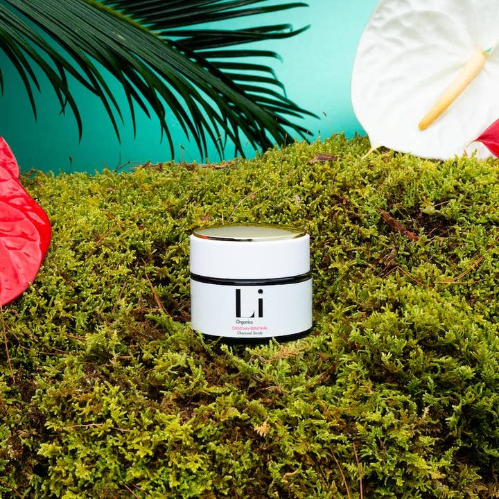 Li Organics - Wholesale Facial Exfoliant/Scrub - Obsidian Charcoal Scrub4