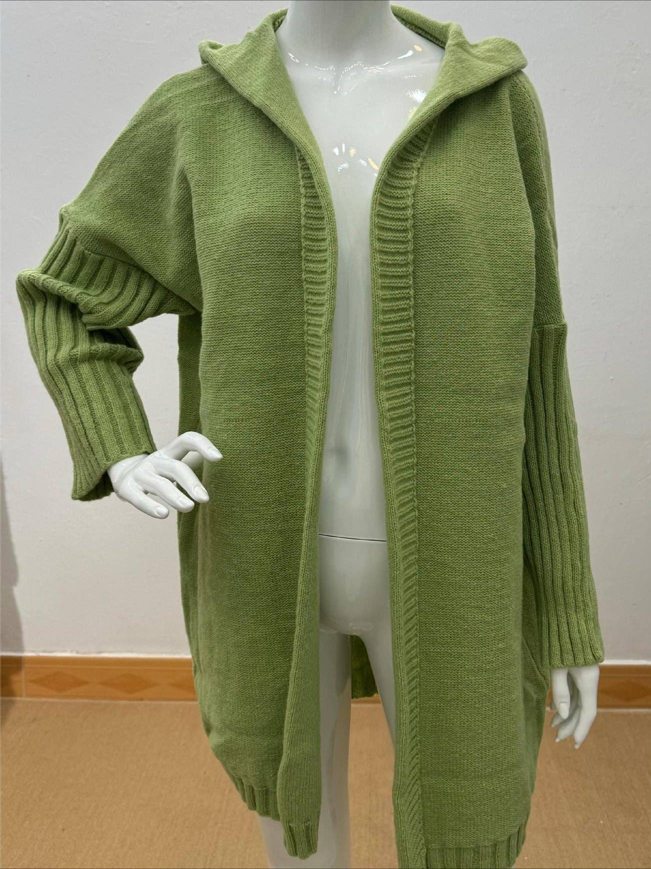 Sweetkama – Großhandel Strickjacke – Damen – Damen-Cardigan in Uni mit offenem Vorderteil SKT501012
