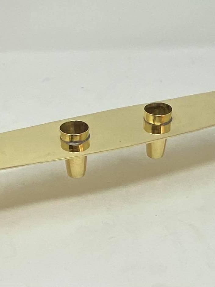 Bougeoir en laiton pour 4 bougies pour la vente par Micci´s House /MK-Trading