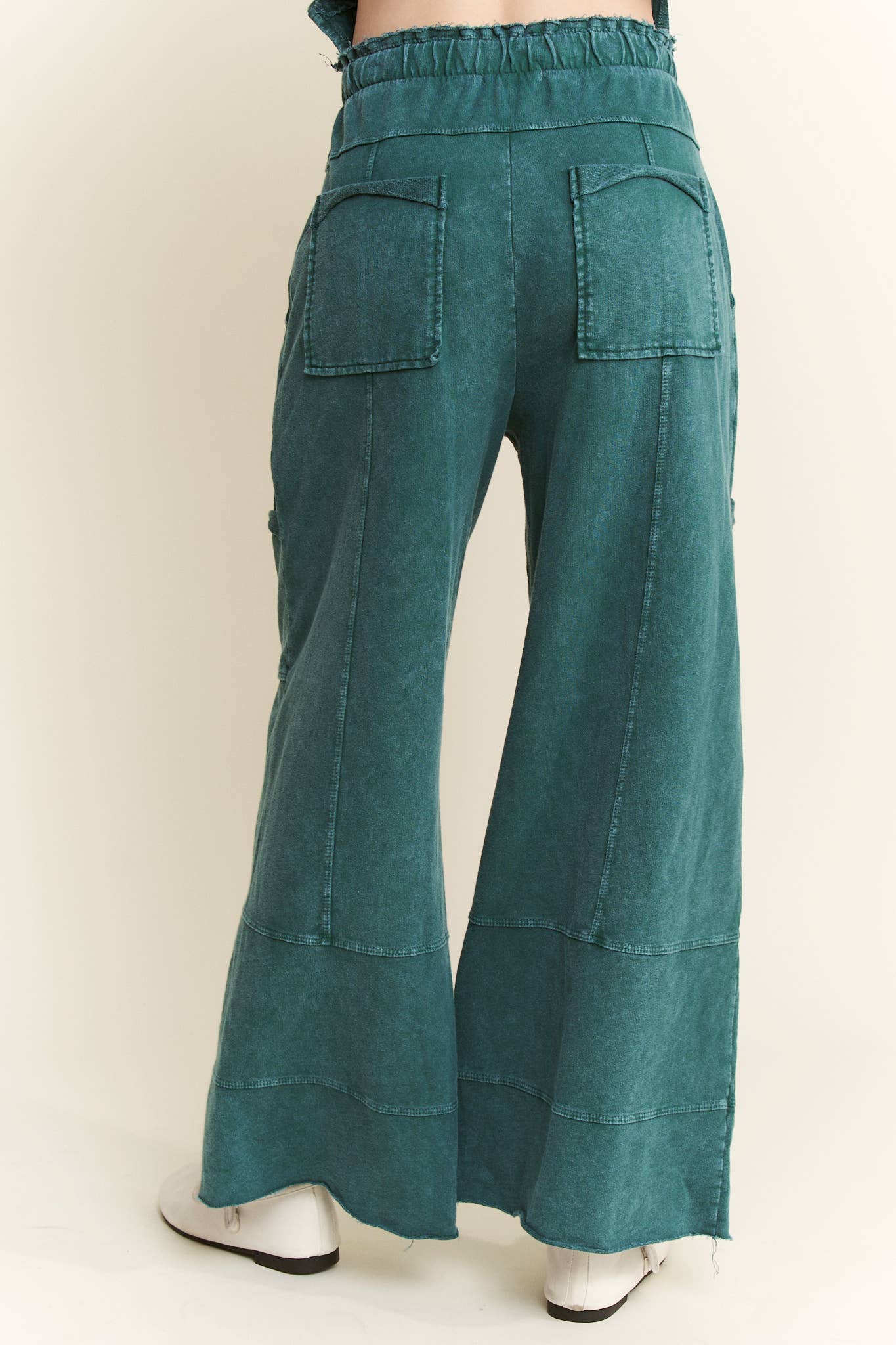 J.Her - Wholesale Pants - Women's - BEST Mineral Wash Wide leg Cropped pants HP552427