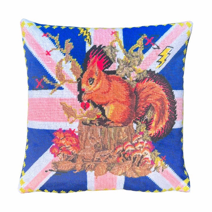 sammet PUNK EKKORRE anpassad kudde för wholesale av Mommani Threads